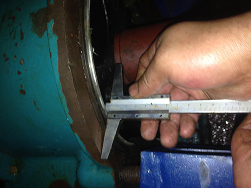 麻豆免费版免费下载工程师现场更换配件