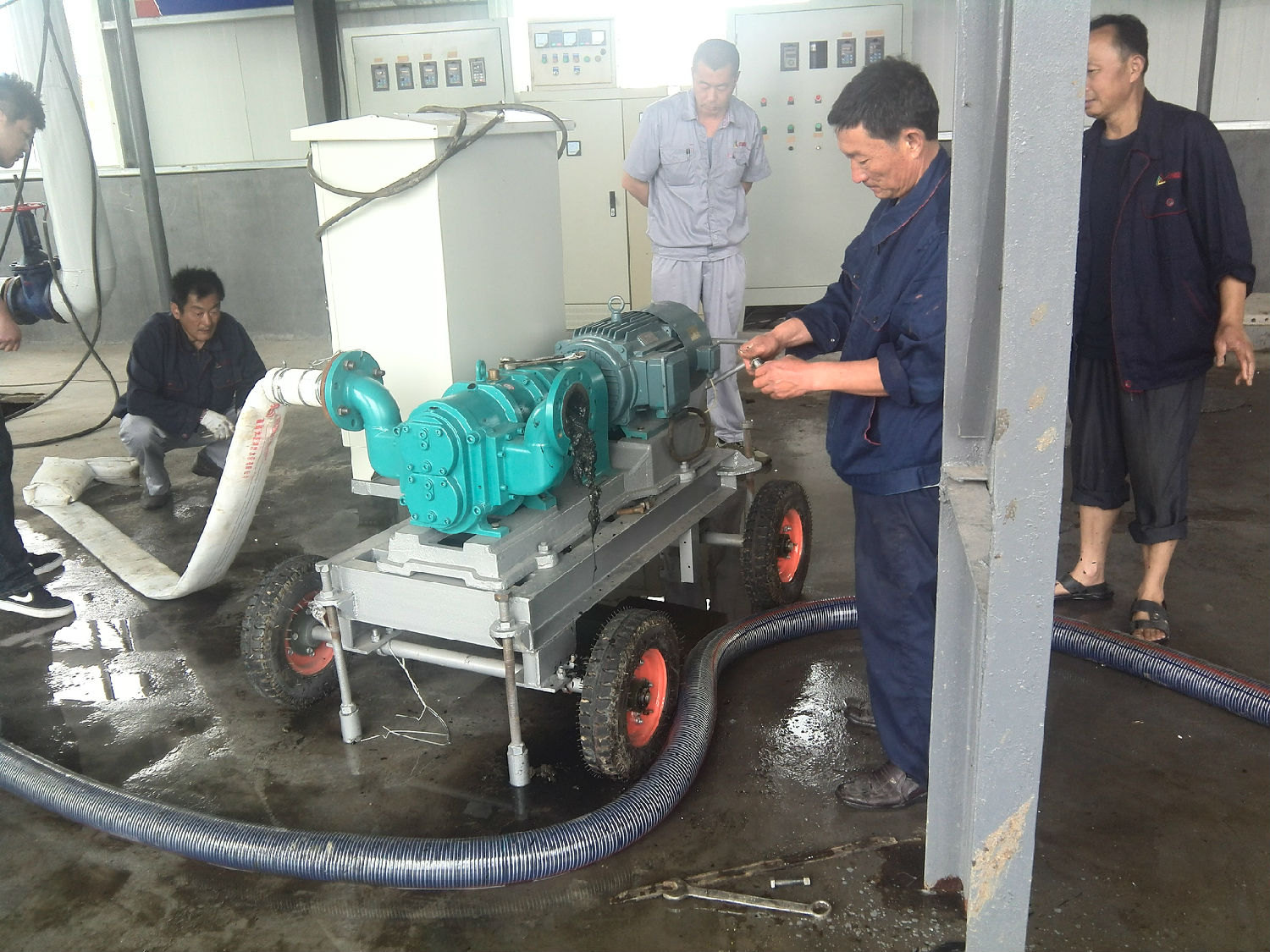 麻豆免费版免费下载销售工程师现场服务（三）